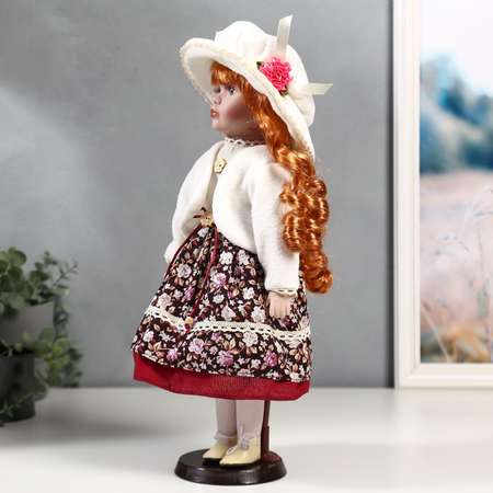 Кукла коллекционная Зимнее волшебство керамика «Наташа в платье в цветочек и белом пиджаке» 40 см