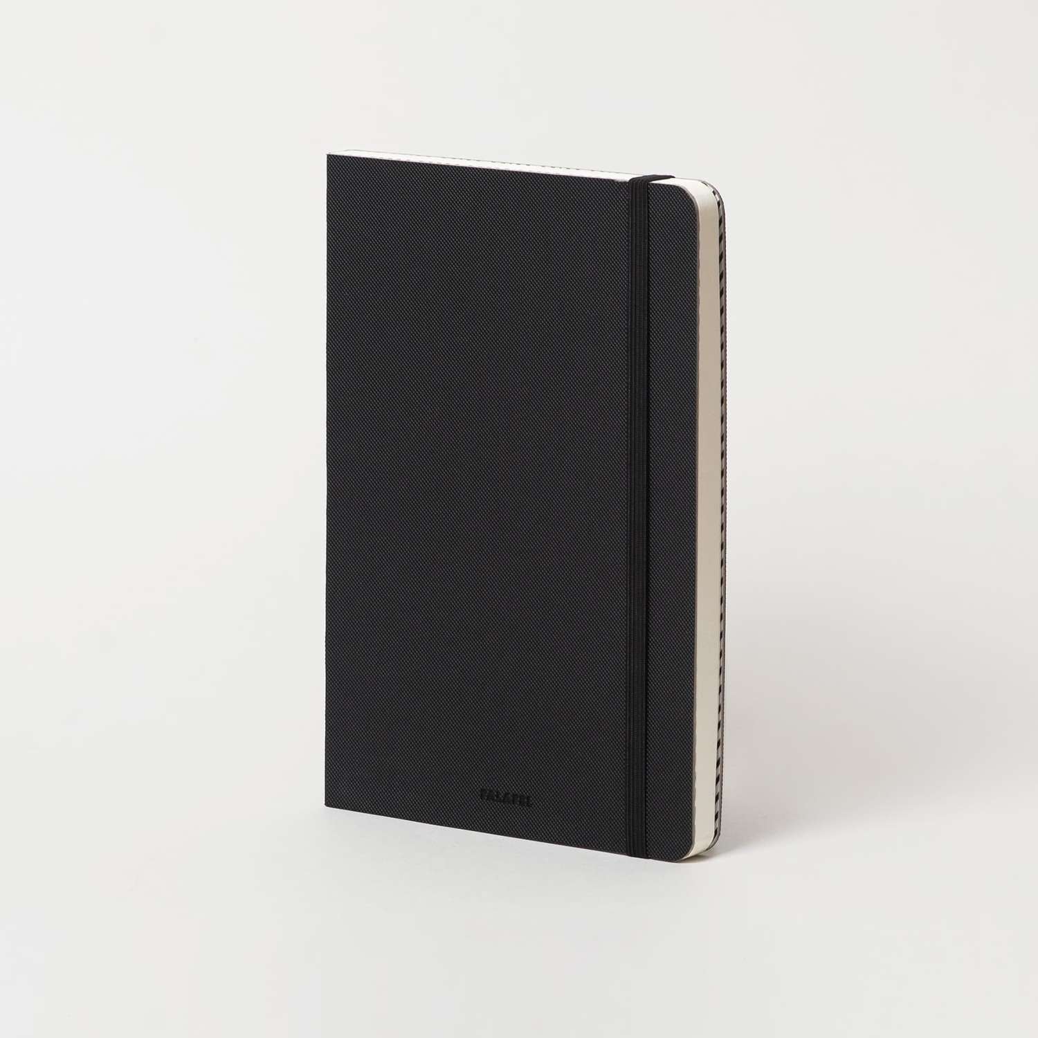 Блокнот в точку Falafel books формата А5 в твёрдой обложке Deep black - фото 1