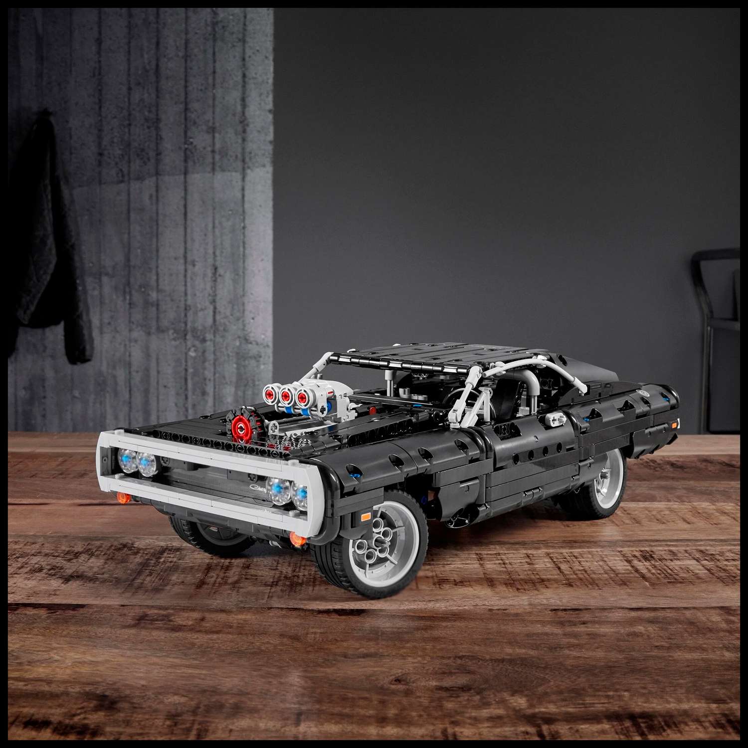 Игрушка LX конструктор Техник Dodge Charger 1077 деталей - фото 14