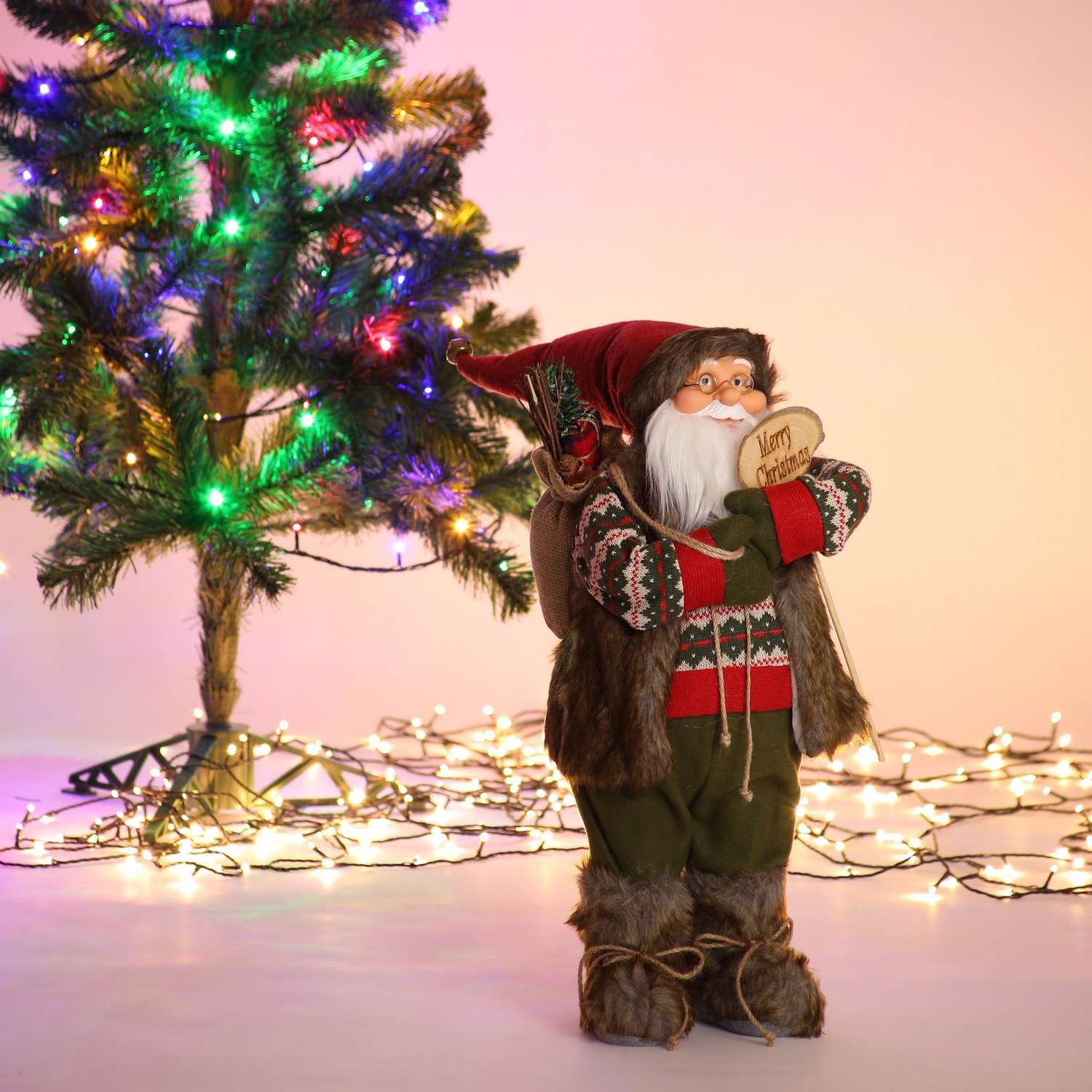Фигура декоративная BABY STYLE Дед Мороз темный зеленый костюм 60 см - фото 1