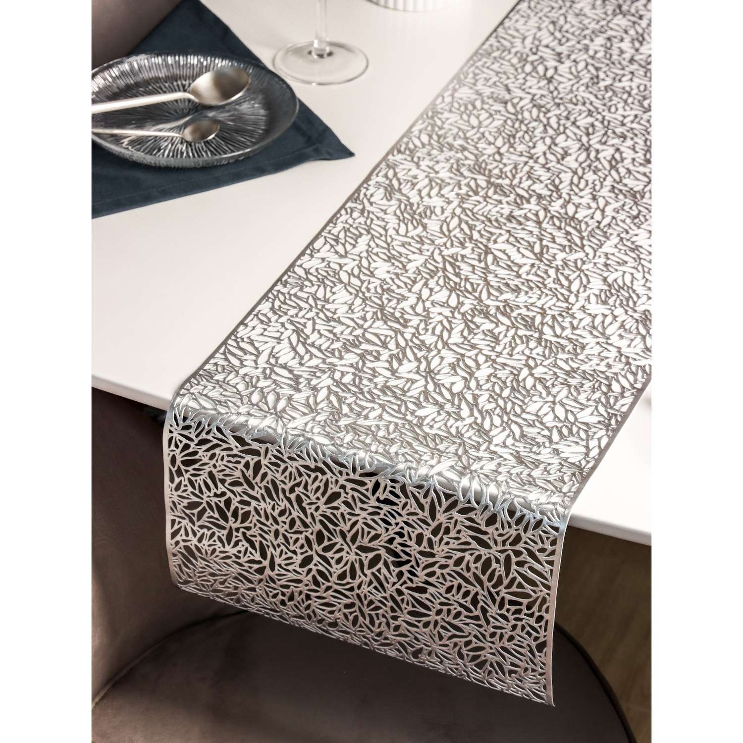 Дорожка Доляна на стол «Манифик» 30×150 см цвет серебряный - фото 8