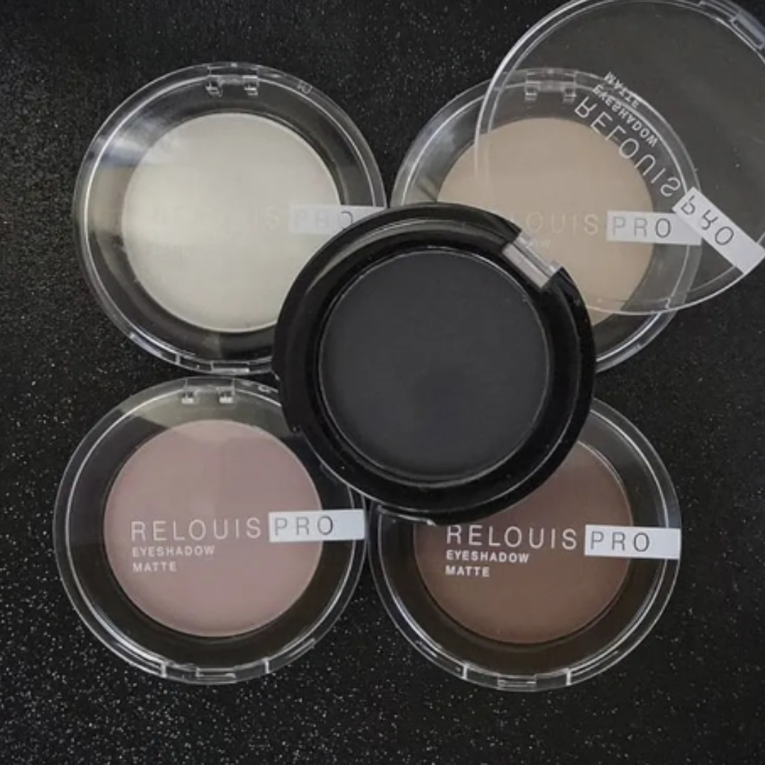 Тени для век RELOUIS pro eyeshadow matte тон 17 carbon 3г - фото 4