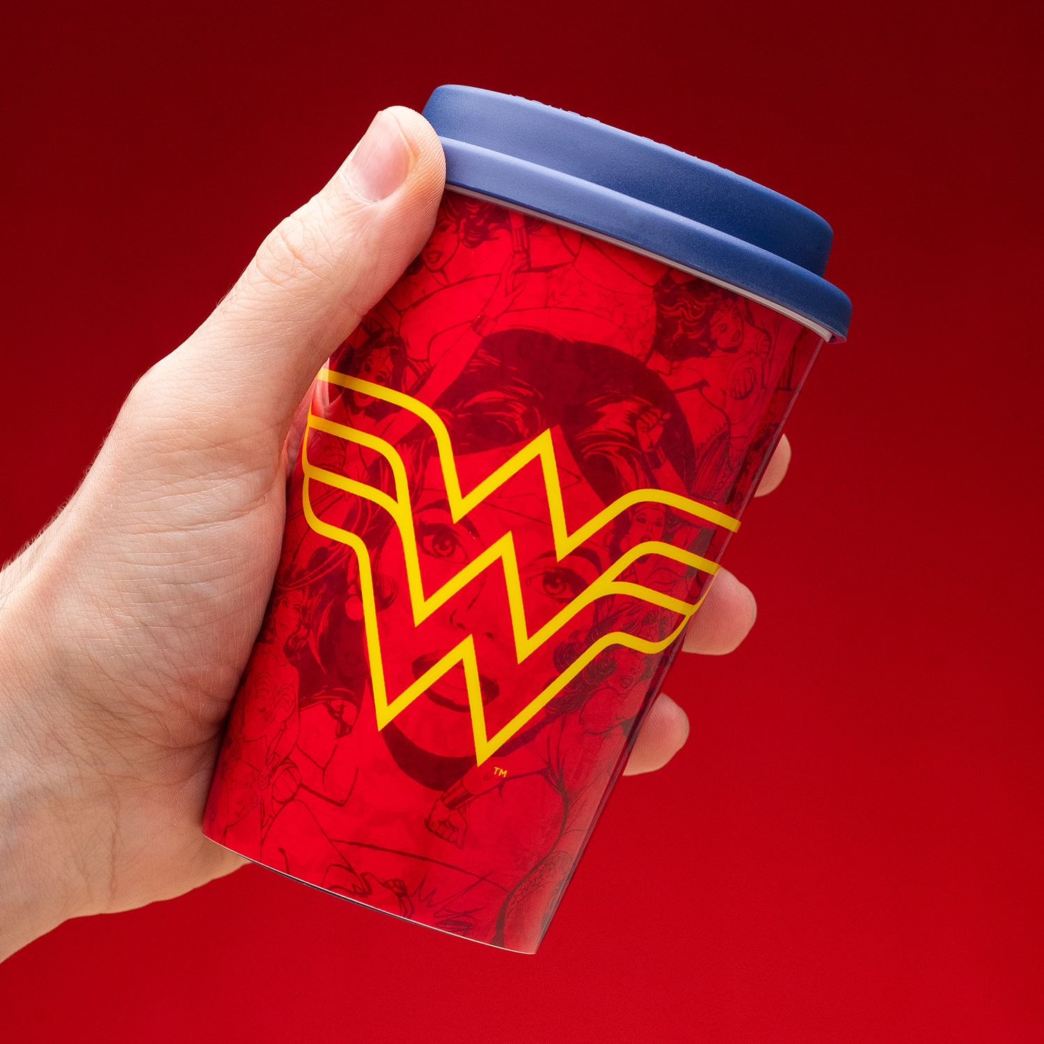 Кружка PALADONE Red Wonder Woman Travel Mug 450ml PP5141DC - фото 4