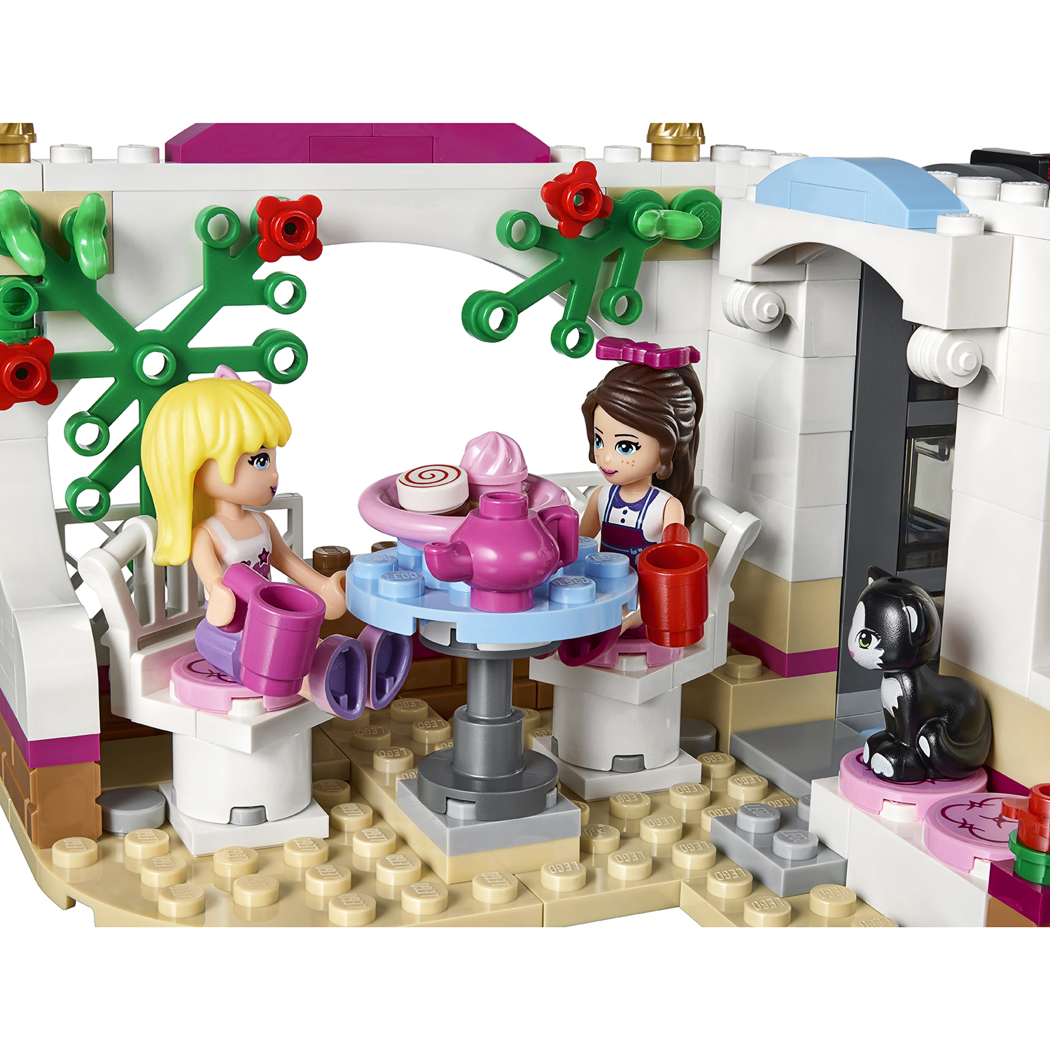 Конструктор LEGO Friends Кондитерская (41119) - фото 6