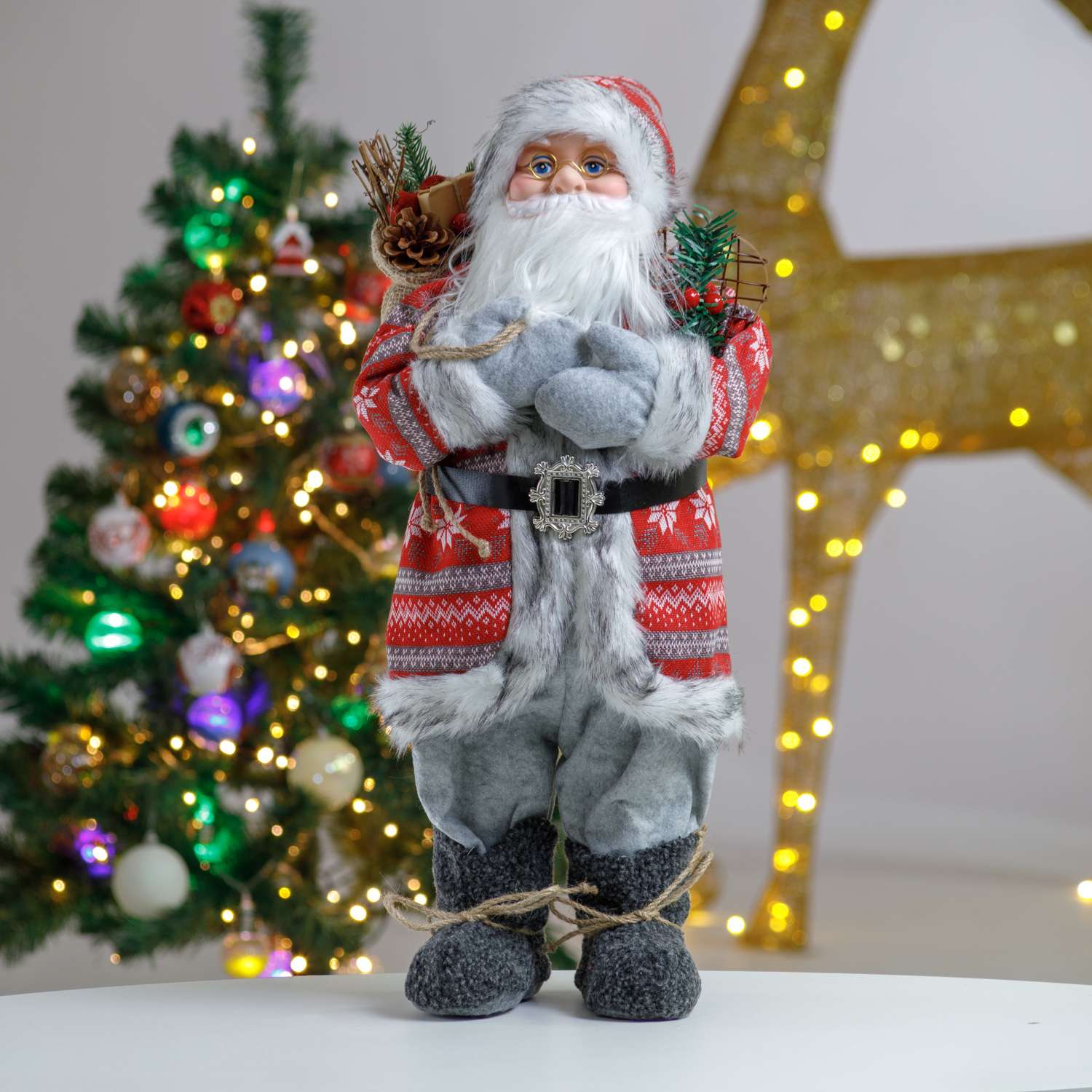 Фигура декоративная BABY STYLE Дед Мороз в красном костюме со скандинавскими узорами 60 см - фото 1