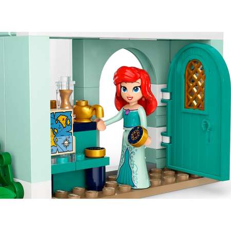 Конструктор LEGO Disney Princess Приключения принцесс на рынке 43246