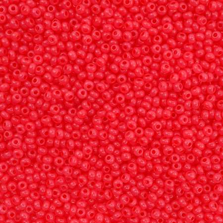 Бисер Preciosa чешский с эффектом алебастра с цветным покрытием 10/0 50 г Прециоза 17897 красный