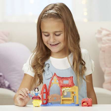 Набор игровой Disney Princess Hasbro Кукла из мультфильма Домик Белоснежки E3084EU4