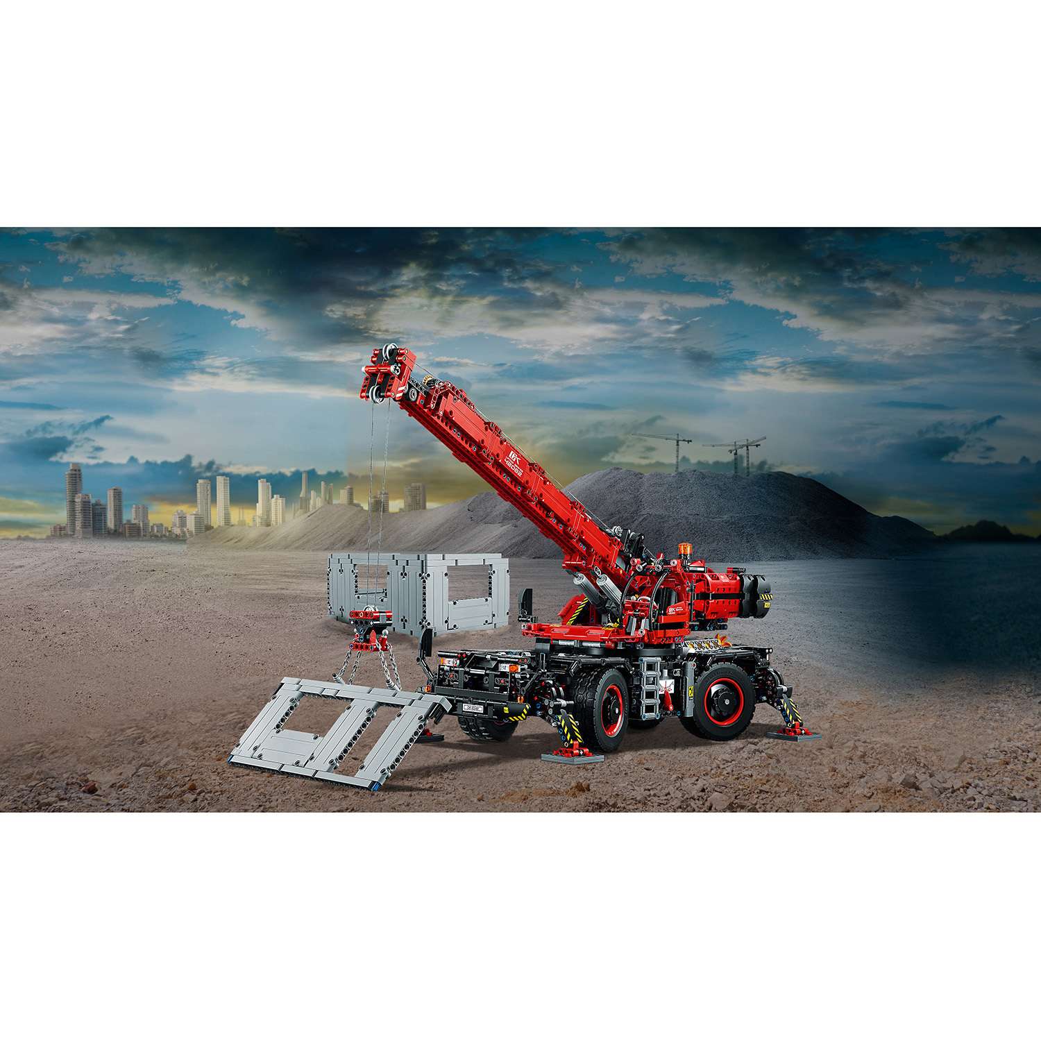Конструктор LEGO Technic Подъёмный кран для пересечённой местности 42082 - фото 7