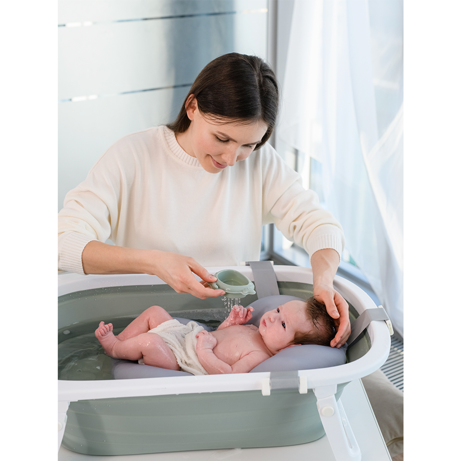 Ванночка для новорожденных Miyoumi с матрасиком складная - Sage - фото 10