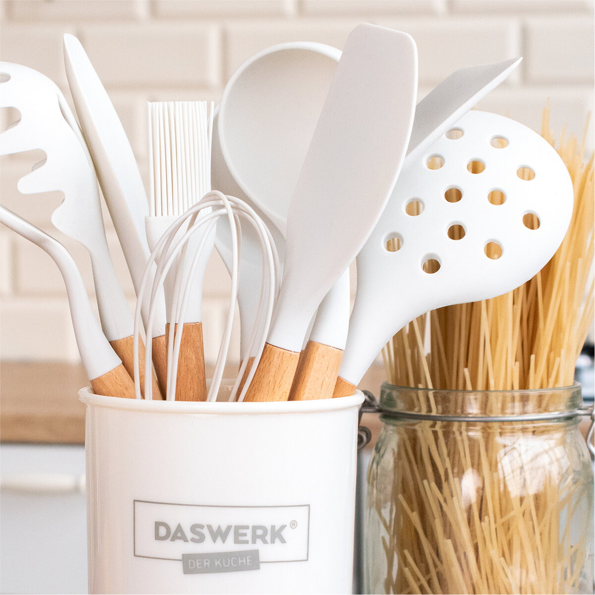 Набор кухонных принадлежностей DASWERK силиконовые с деревянными ручками 12 в 1 - фото 4