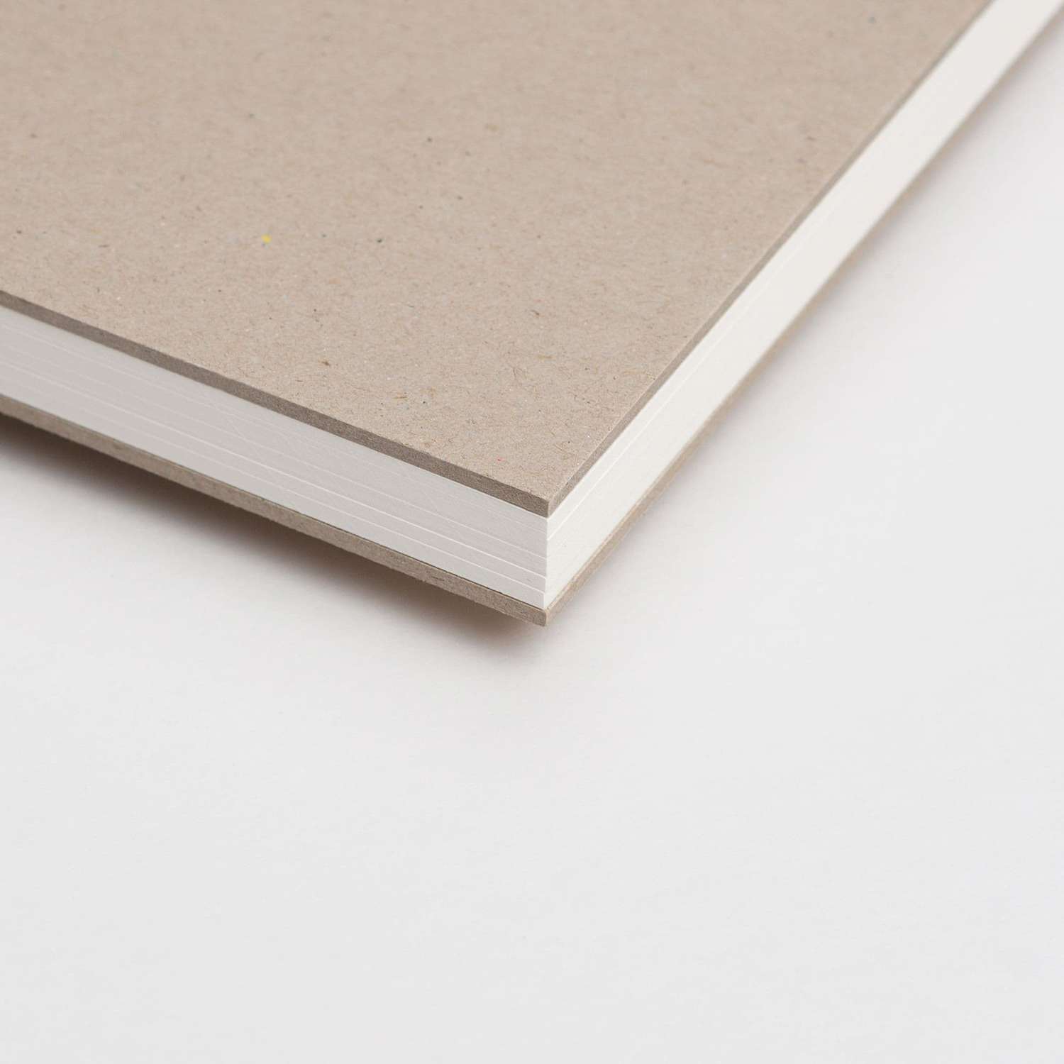 Скетчбук Falafel books для графики с белой бумагой A4 - фото 8