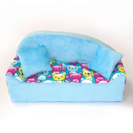 Набор мебели для кукол Belon familia Принт хор котят бирюзовый диван с круглой спинкой 2 подушки