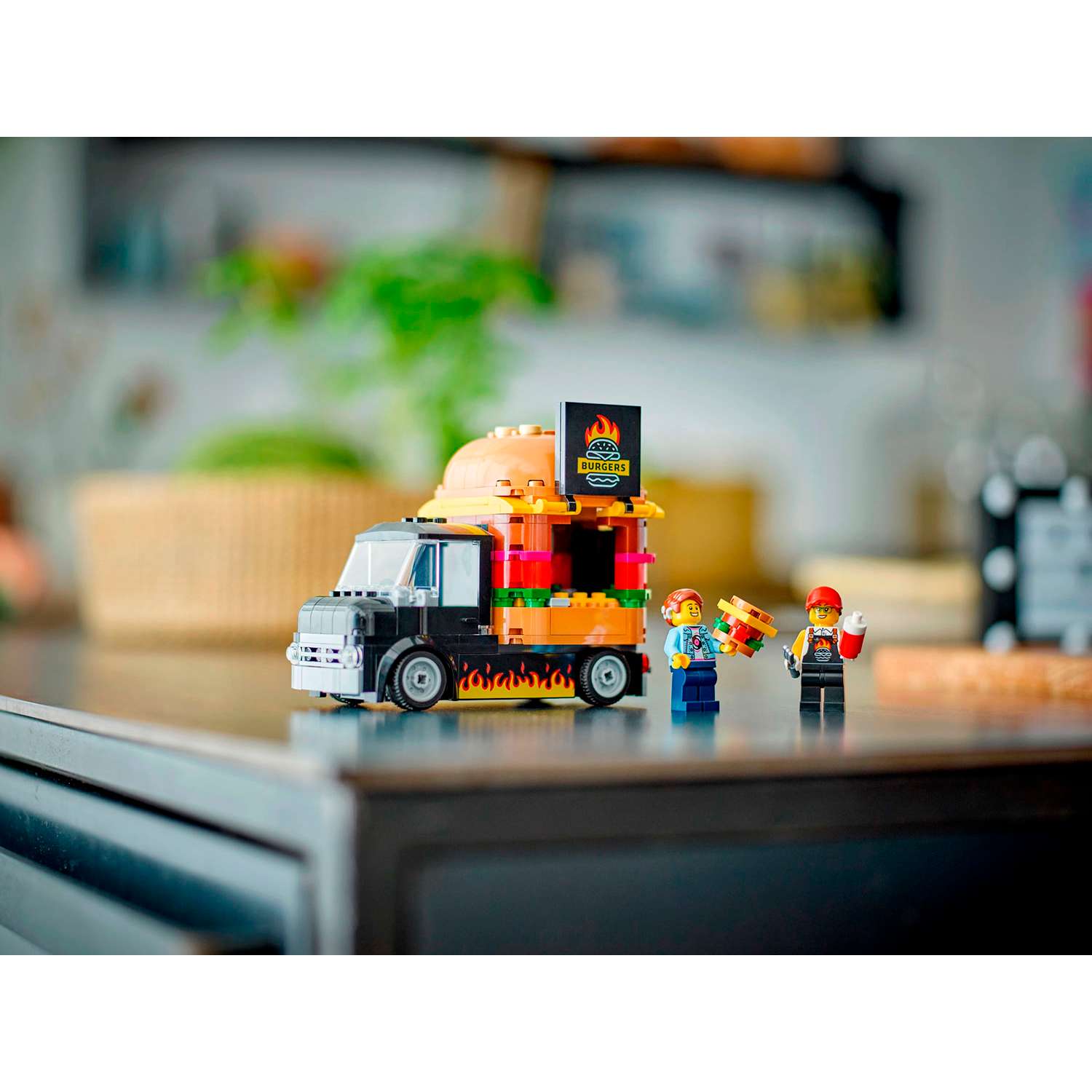 Конструктор детский LEGO City Фургон-гамбургер 60404 - фото 7
