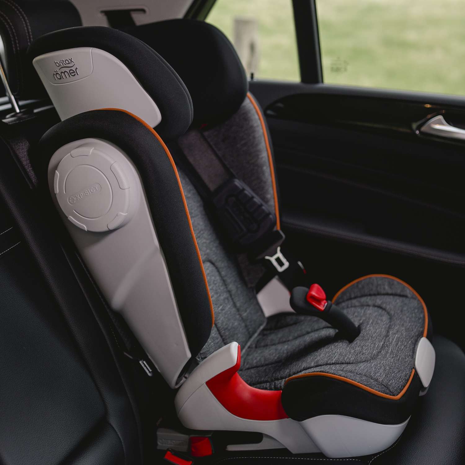 Автокресло Britax Roemer Kidfix II XP Sict Black Series Moonlight Blue - фото 8