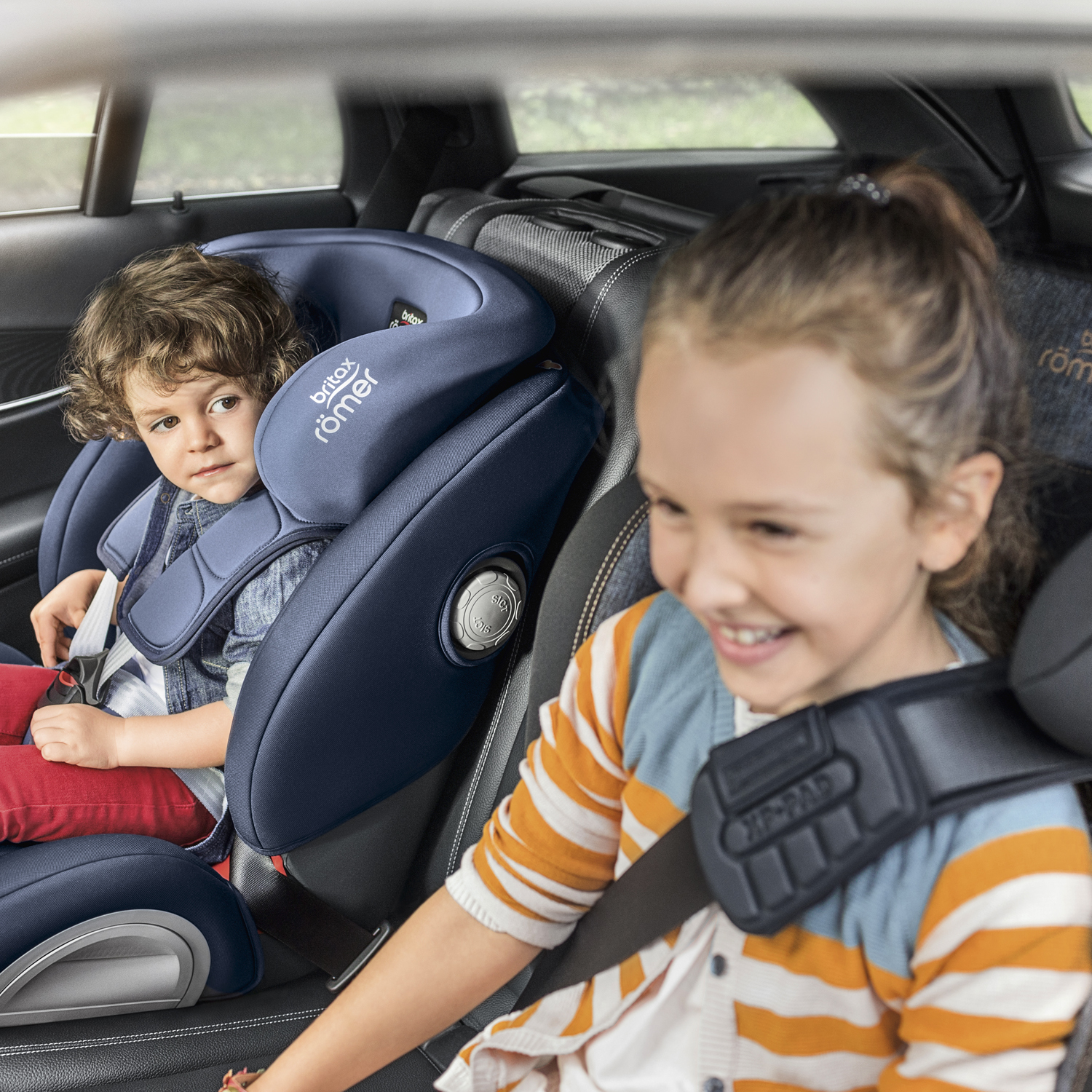 Автокресло Britax Roemer KIDFIX II XP SICT Storm Grey - фото 8