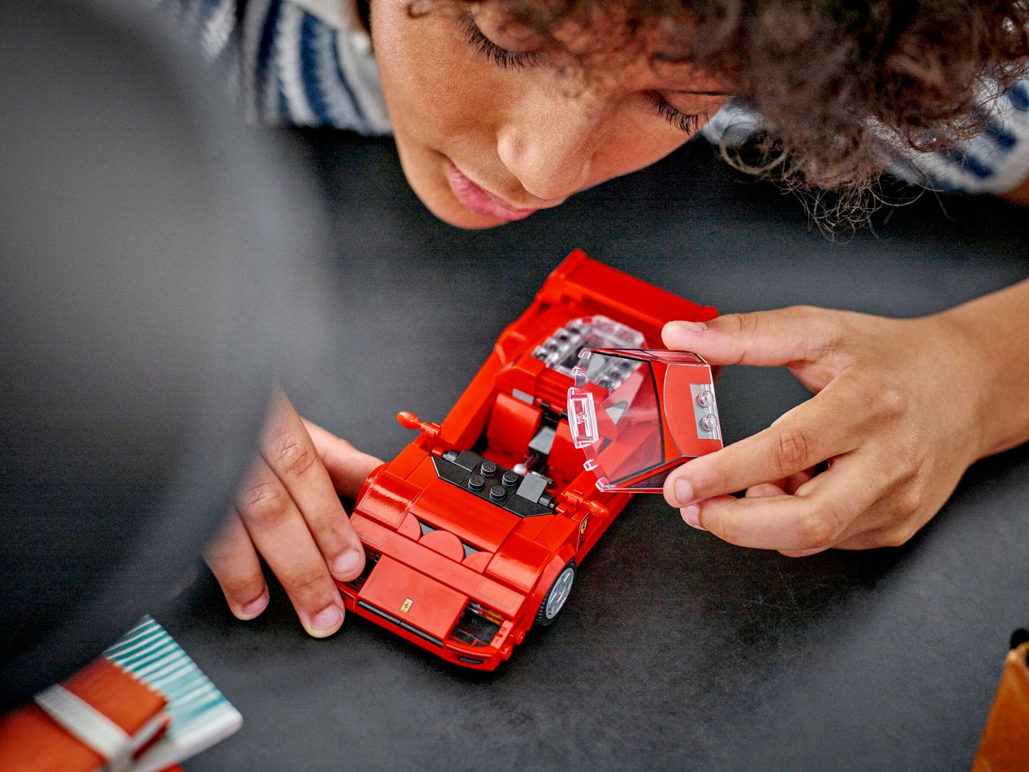 Конструктор LEGO Speed Champions Суперкар Ferrari F40 - фото 10