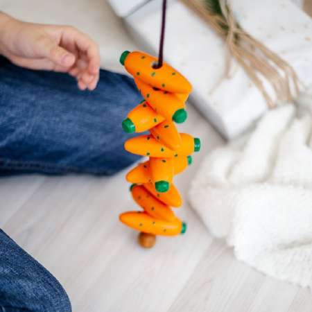 Игра-Шнуровка Mag Wood Морковки Деревянные бусы для детей
