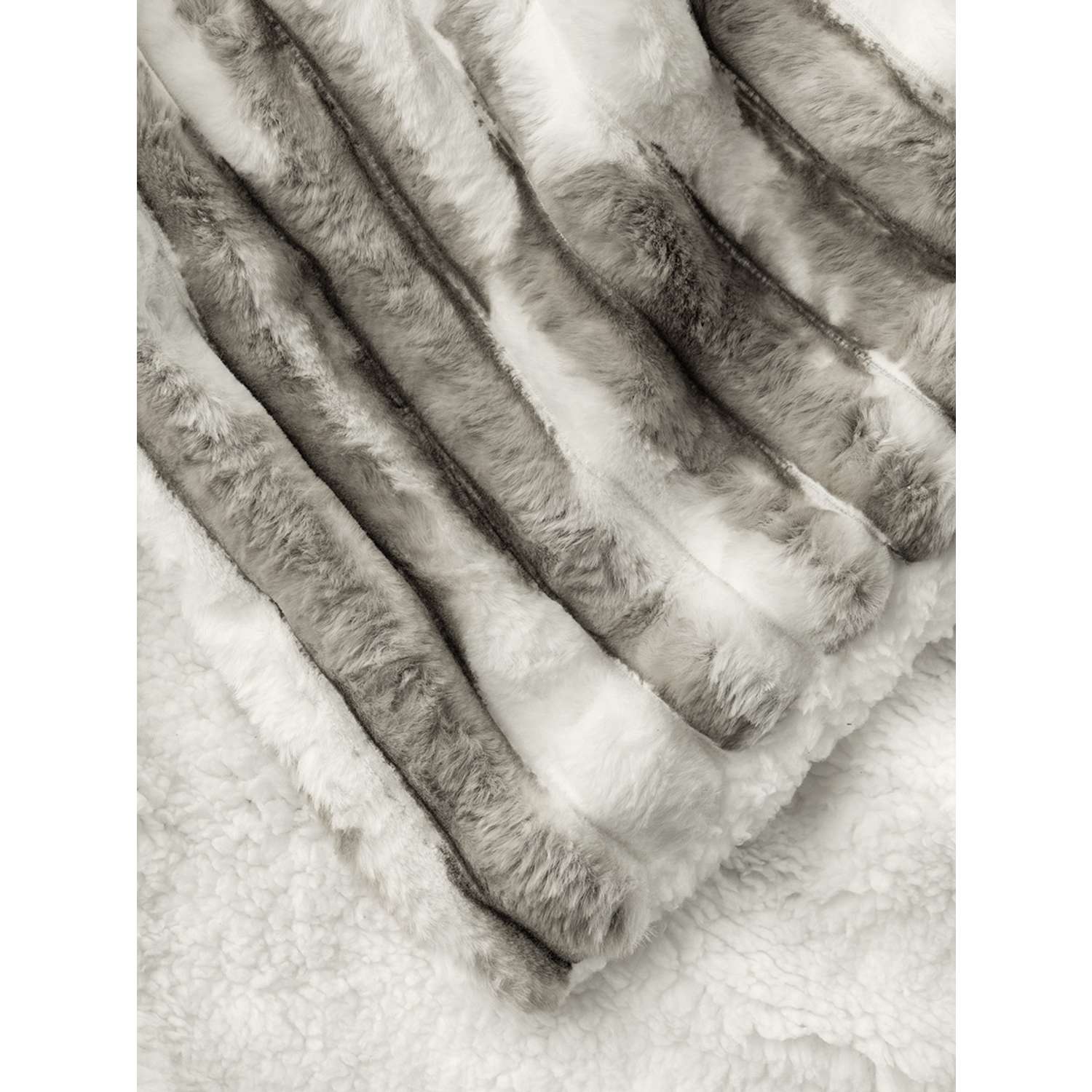 Плед LUCKY Меховой 150x200 см 100% полиэстер серый T040206 - фото 4