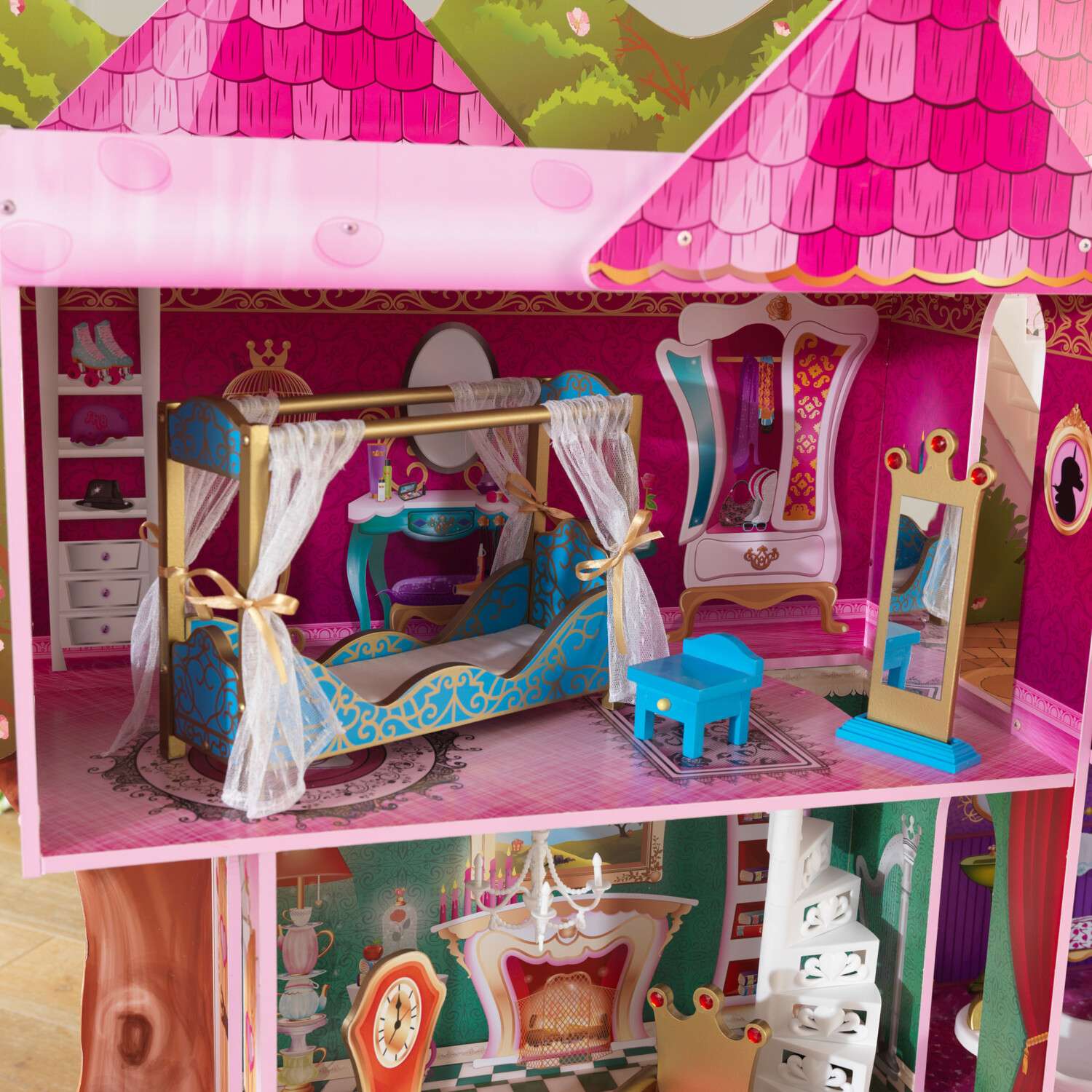 KidKraft Замок-дом для кукол Winx и Ever After High 