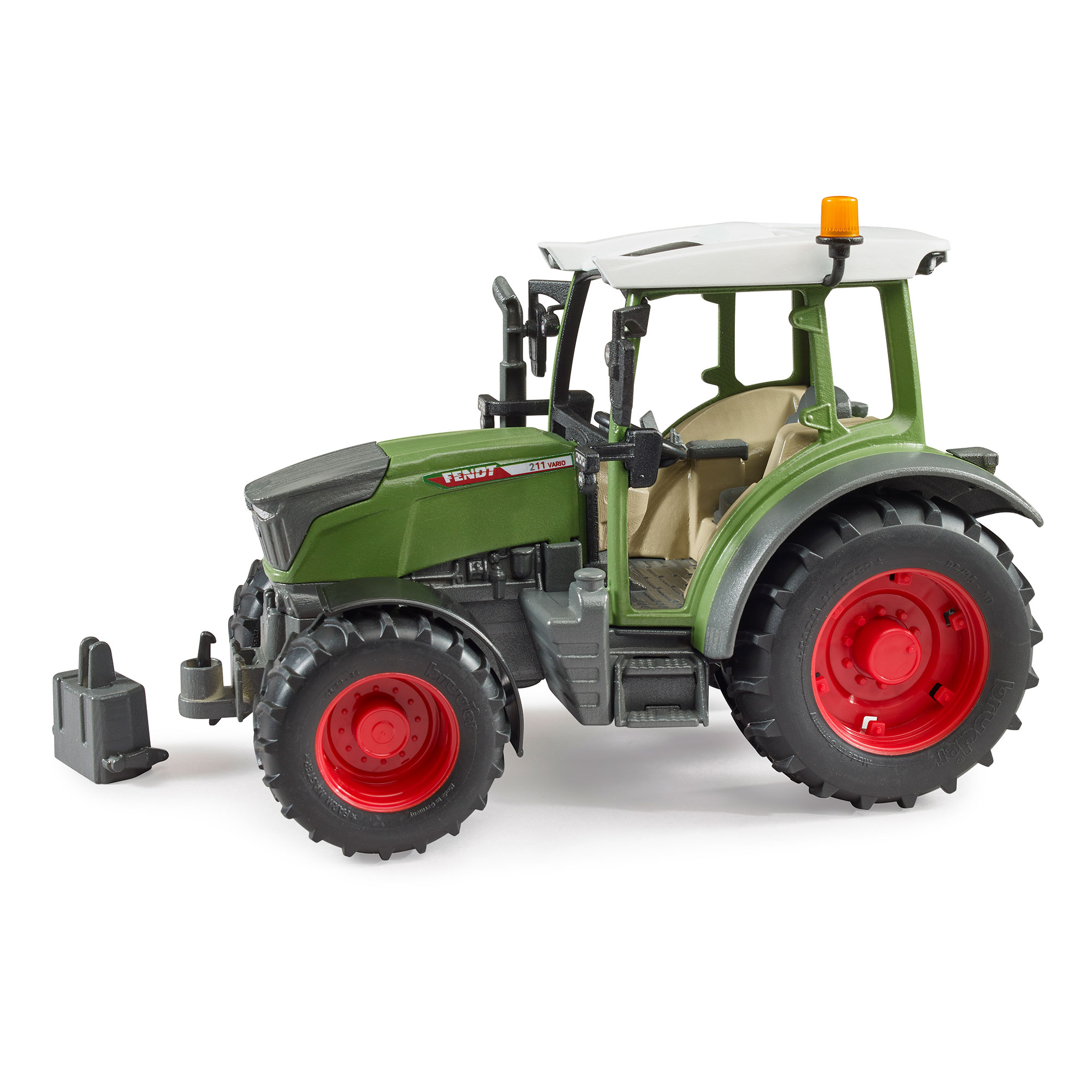 Трактор Bruder Fendt Vario 211 02-180 купить по цене 3425 ₽ в  интернет-магазине Детский мир