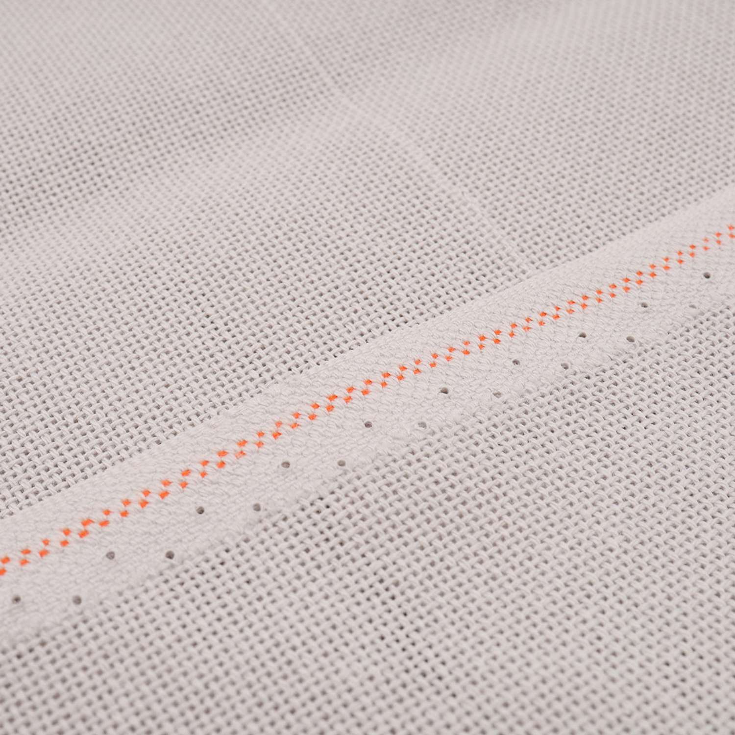 Канва Zweigart для вышивания шитья и рукоделия 27ct 50х70 см светло - серая - фото 4