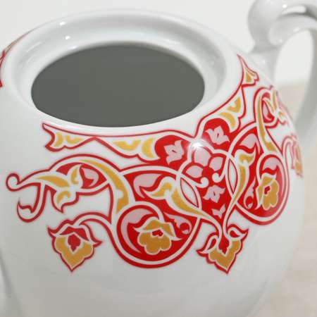 Заварочный чайник Sima-Land «Шахерезада» 700 мл фарфор