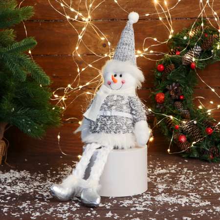 Мягкая игрушка Зимнее волшебство «Снеговик в колпаке и шарфике» 15х39 см серый