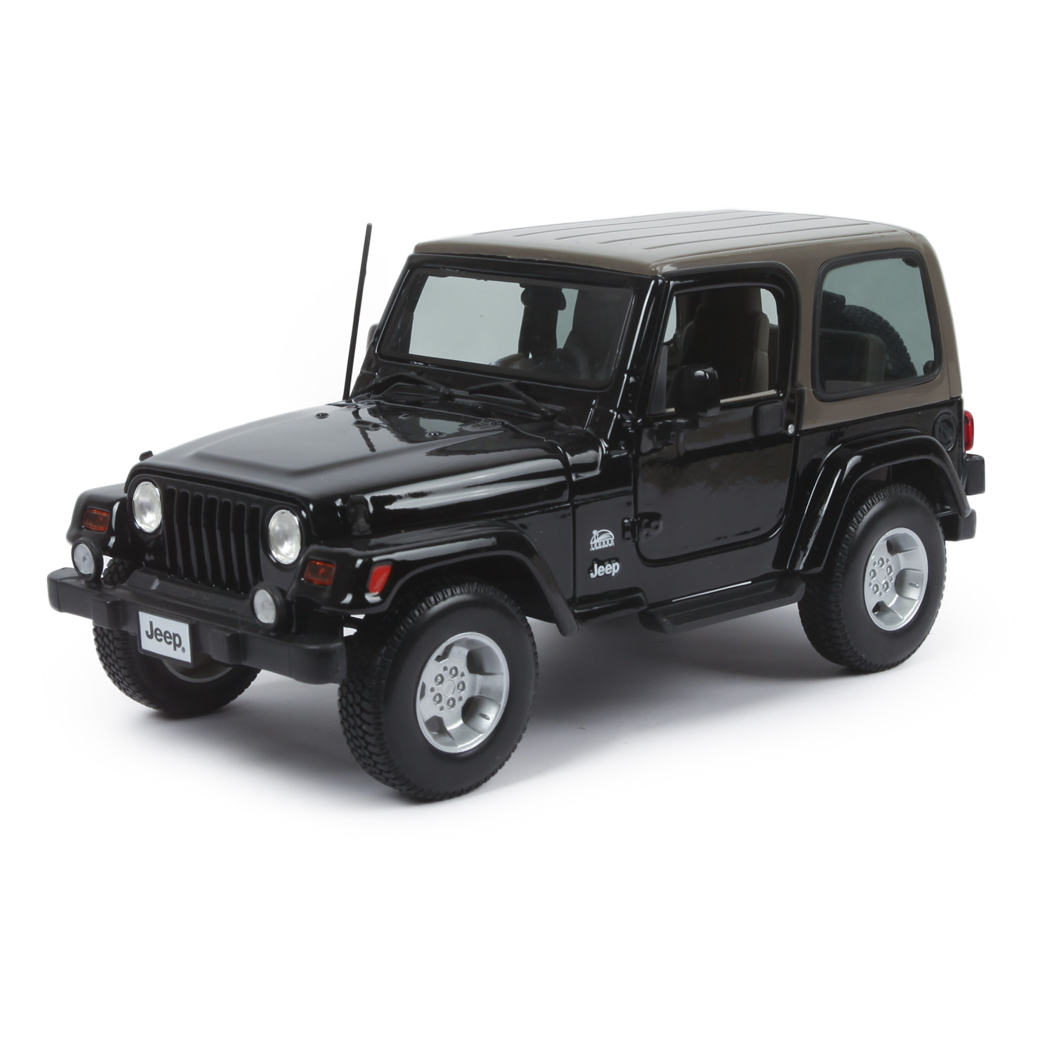 Машина MAISTO 1:18 Jeep Wrangler Sahara Черная 31662 купить по цене 1699 ₽  в интернет-магазине Детский мир