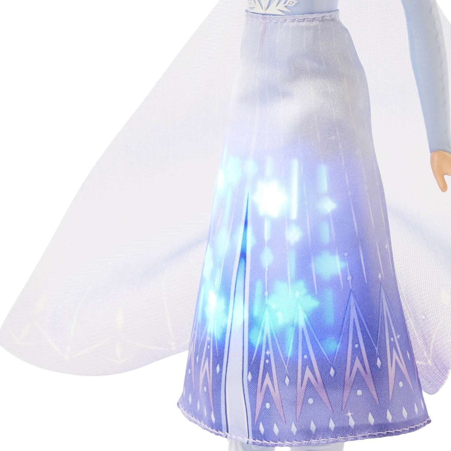 Кукла Disney Frozen Холодное Сердце 2 в сверкающем платье Эльза E7000EU4 - фото 4