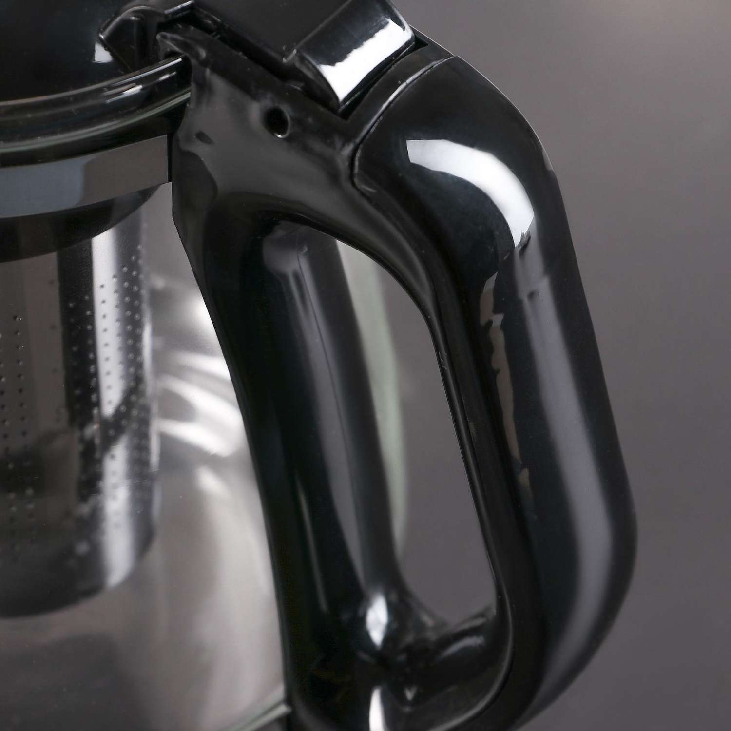 Чайник Sima-Land стеклянный заварочный «Иллюзия» 1.5 л с металлическим ситом цвет чёрный - фото 4