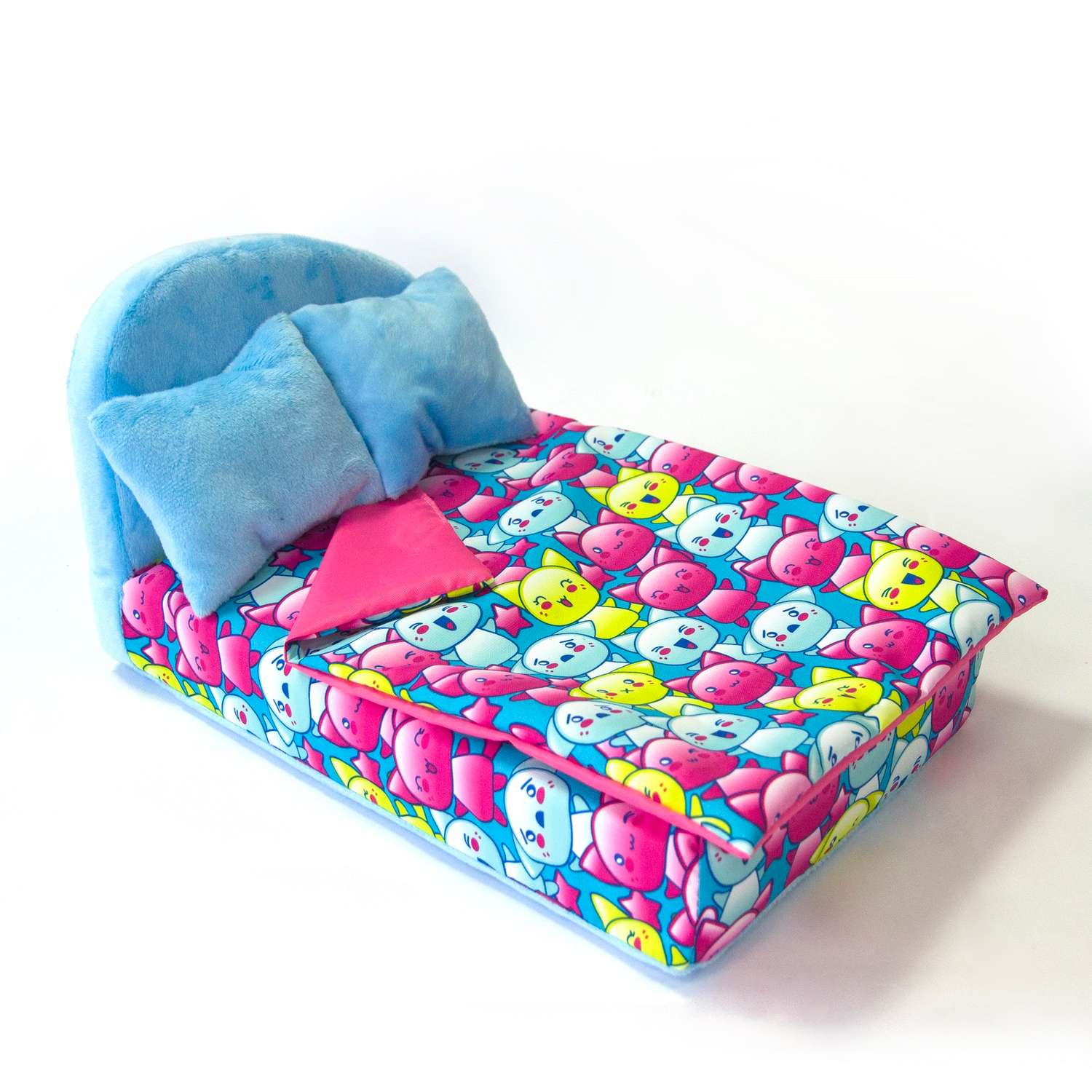 Набор мебели для кукол Belon familia Принт хор котят бирюзовый кровать круглая 2 подушки НМ-003-32 - фото 1