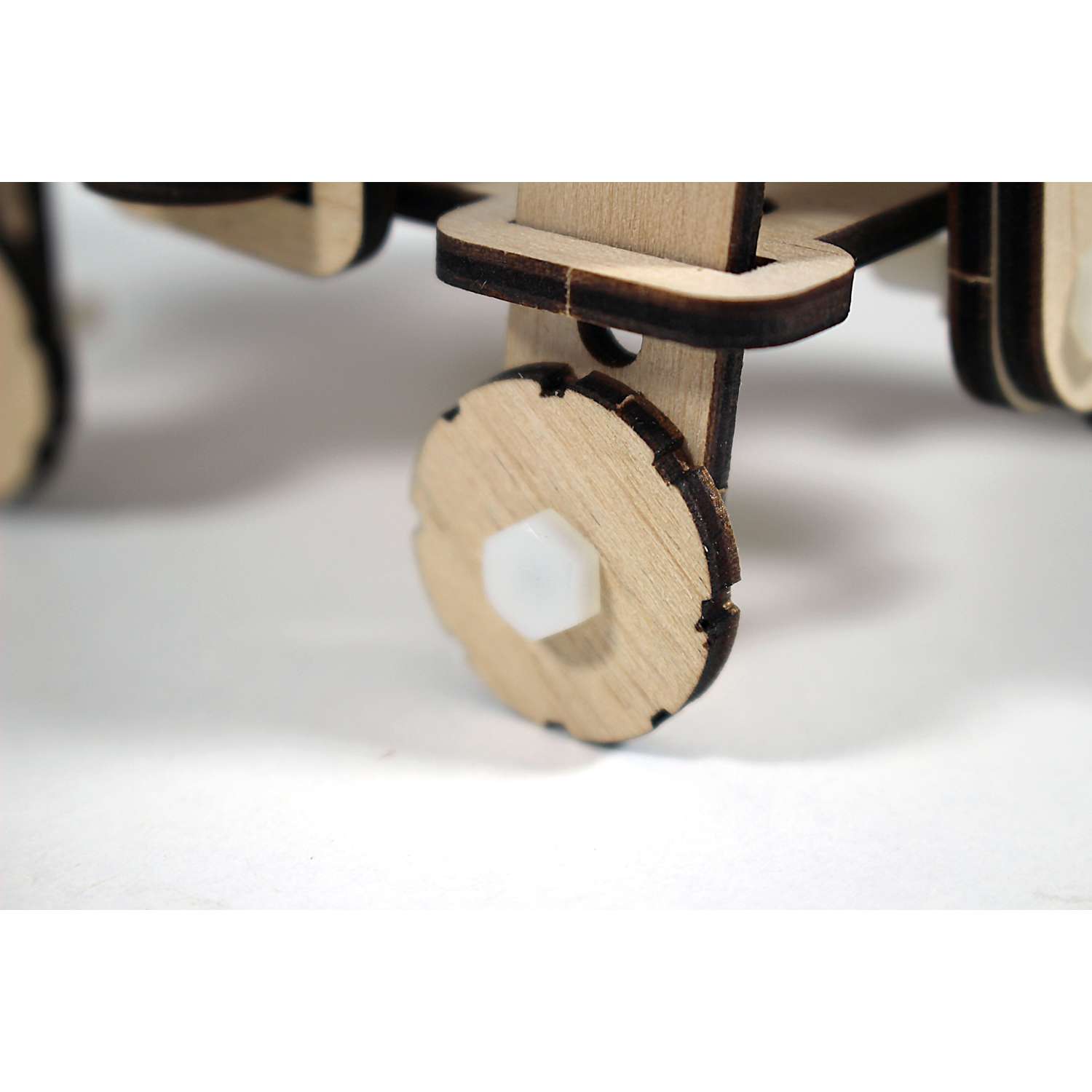 Деревянный конструктор Мастер игрушек Подъёмный кран IG0618 - фото 4