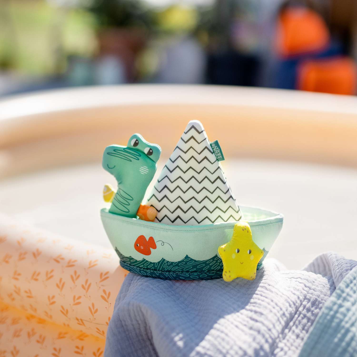 Игрушка для ванны FEHN Лодка и пальчиковая игрушка Крокодил - фото 2
