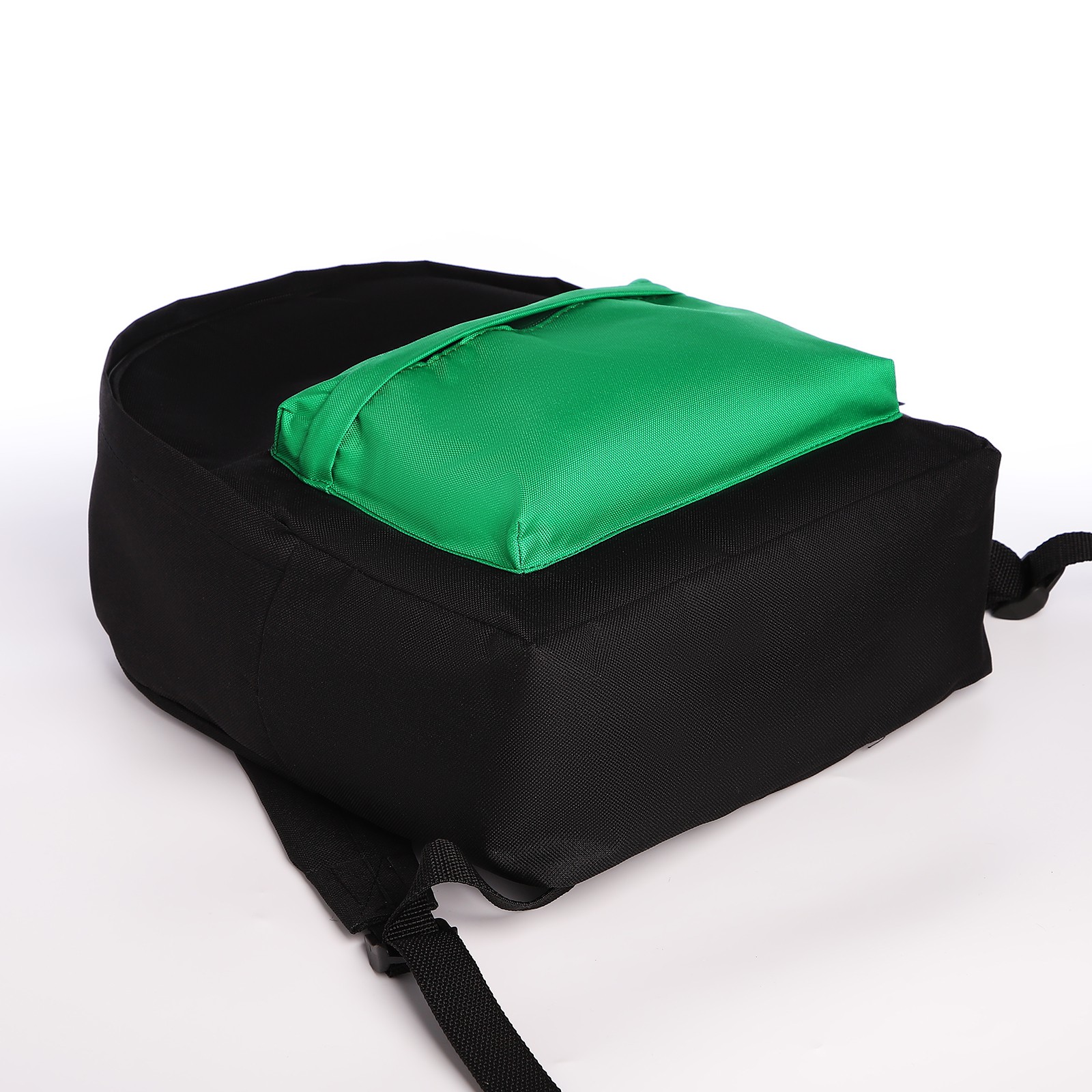 Спортивный рюкзак Sima-Land 20 литров цвет чёрный/зелёный - фото 3