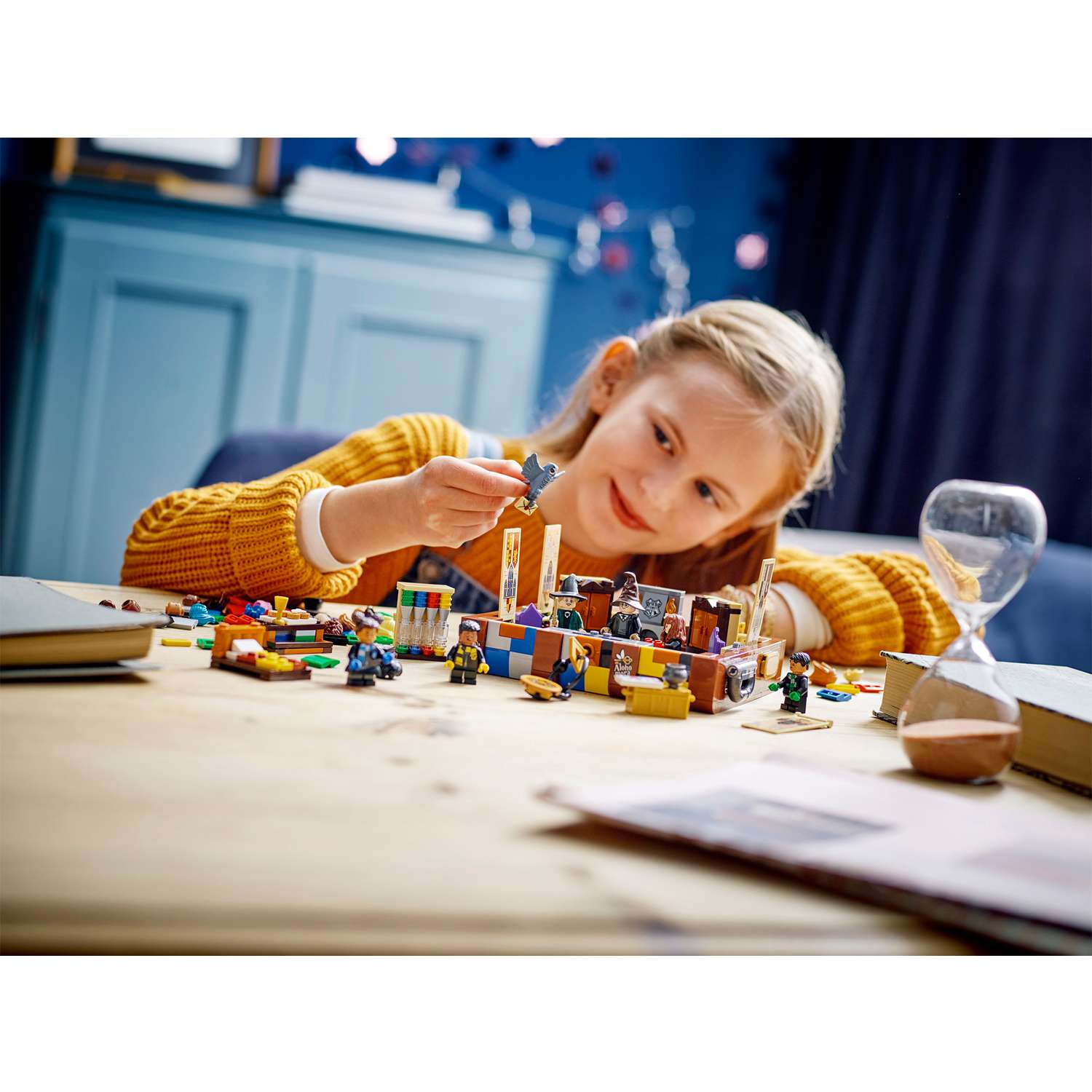 Конструктор детский LEGO Harry Potter волшебный чемодан 76399 - фото 2