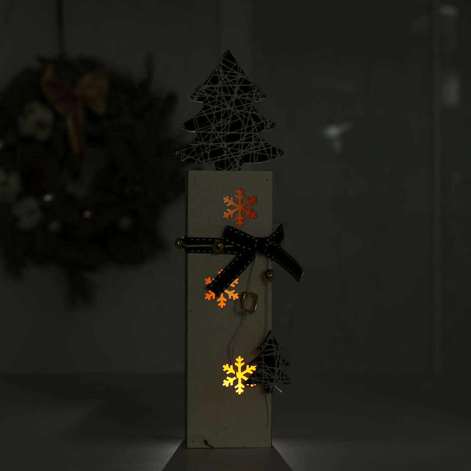 Новогодний декор Лесная мастерская с подсветкой «Ёлочка» 5×5.5×26 см - фото 2