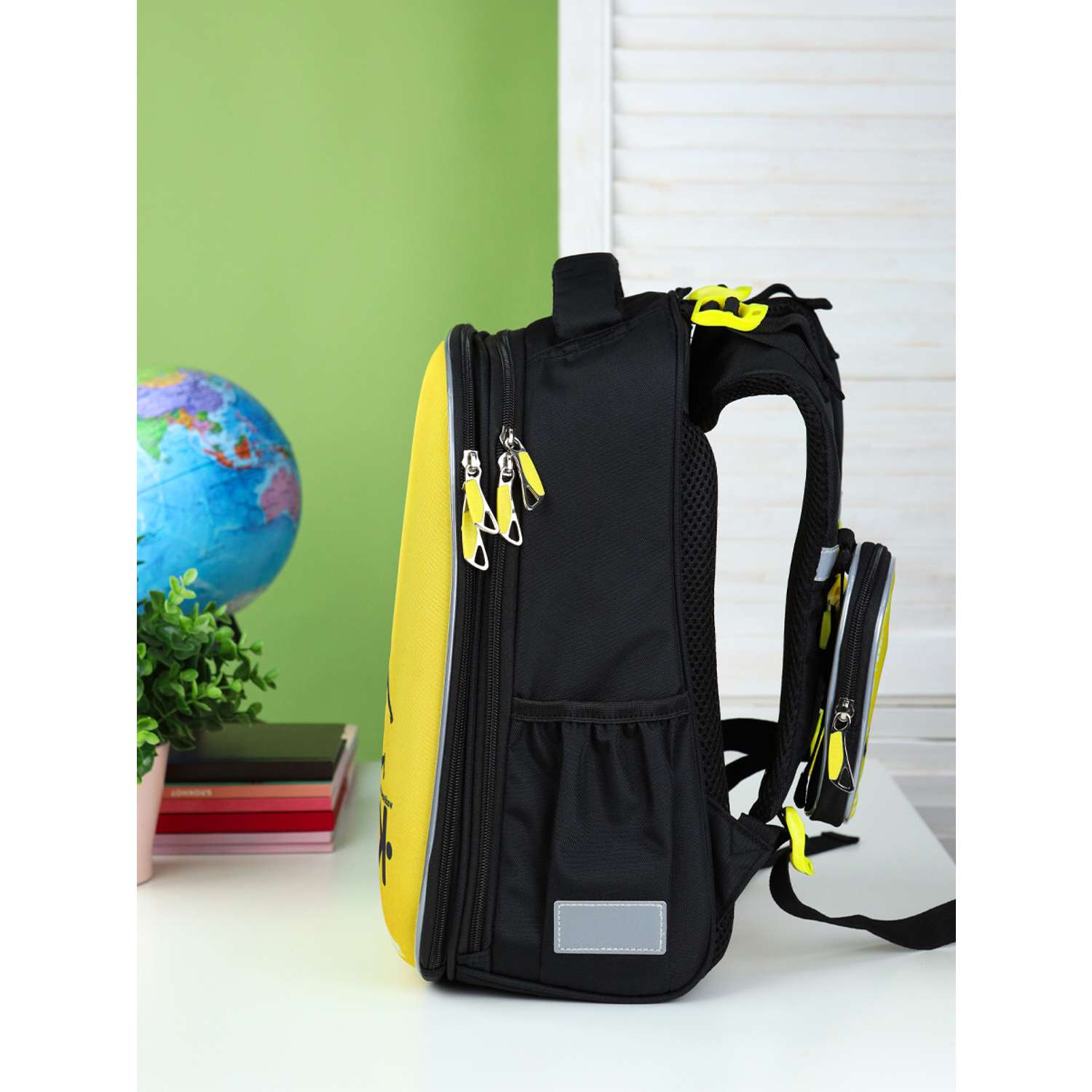 Школьный формованный ранец Проф-Пресс Паркур цвет желтый размер 38х23х20 см - фото 15
