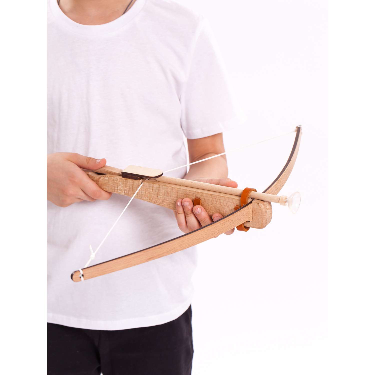 Деревянный арбалет Древо Игр детский с двумя стрелами на присосках - фото 13