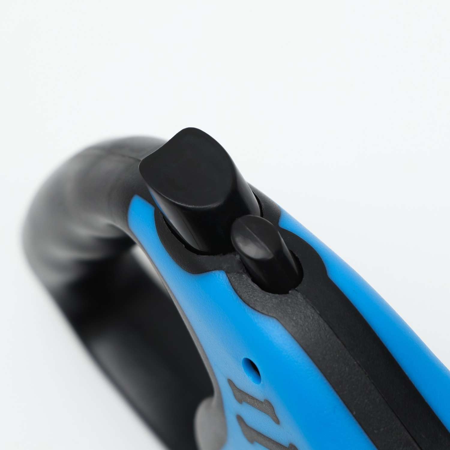 Рулетка Пижон Зарница с прорезиненной ручкой 3 м до 11.5 кг чёрно-голубая - фото 2