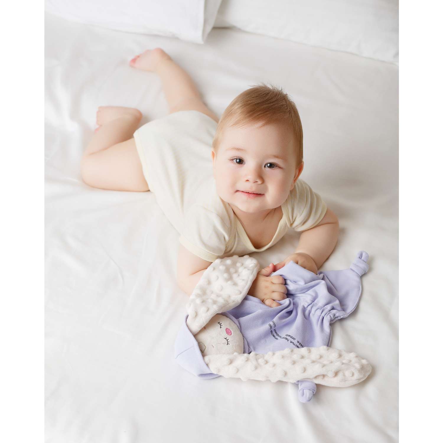 Игрушка-комфортер Мякиши для новорожденных Сплюша спорт Зайка Лиловый для сна обнимашка подарок на рождение - фото 5