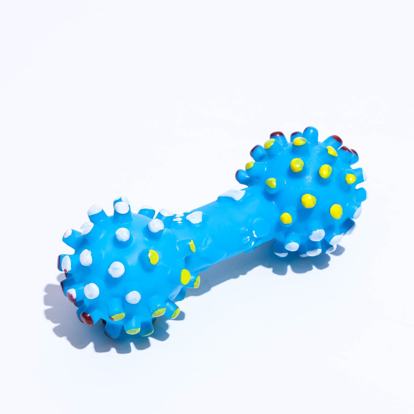 Игрушка для собак Пижон пищащая увеличенная «Гантель с лапками» синяя - фото 1