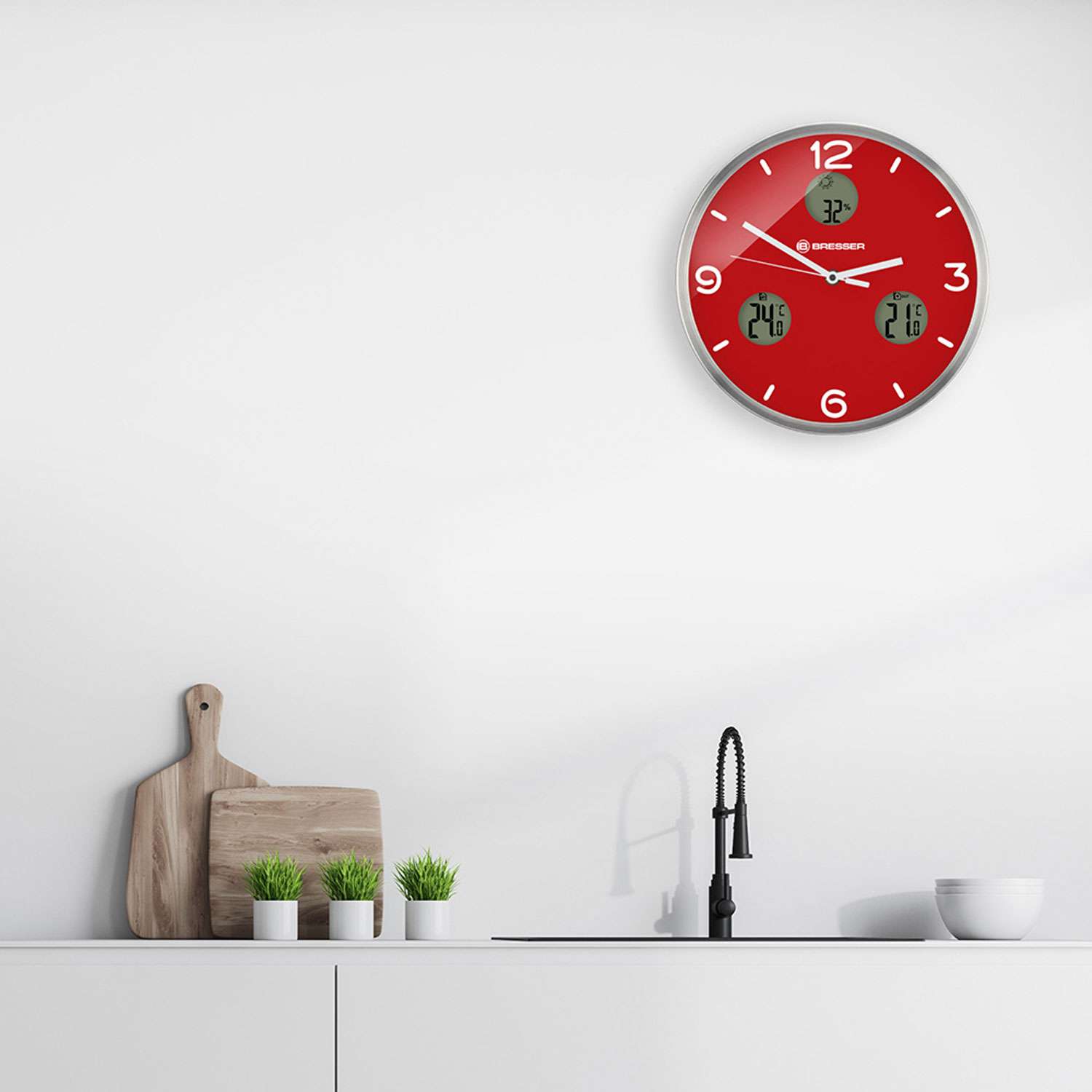 Часы настенные Bresser MyTime io NX Thermo/Hygro 30 см красные - фото 2