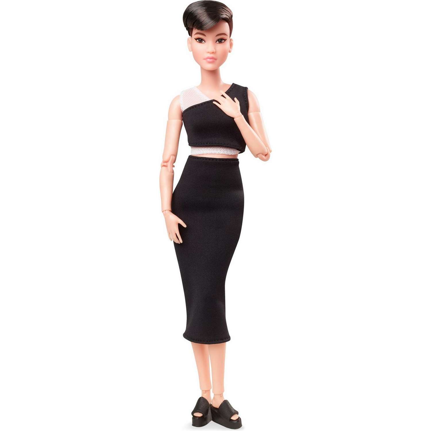 Кукла Barbie Looks брюнетка GXB29 GXB29 - фото 1