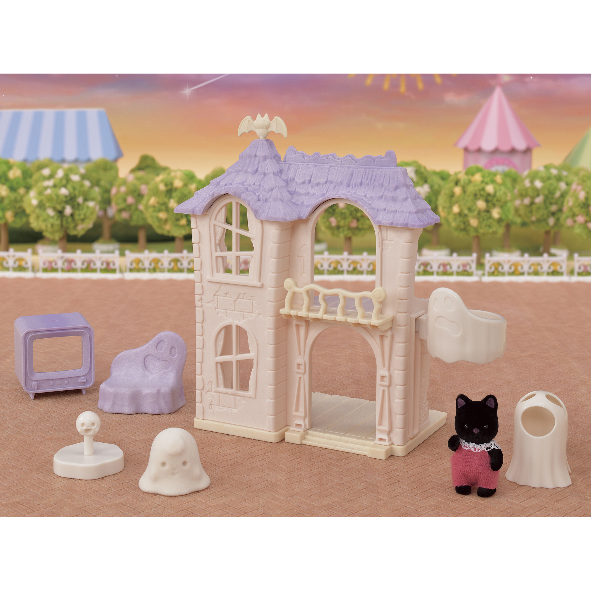 Набор Sylvanian Families Домик с привидениями 5542 купить по цене 2699 ₽ в  интернет-магазине Детский мир