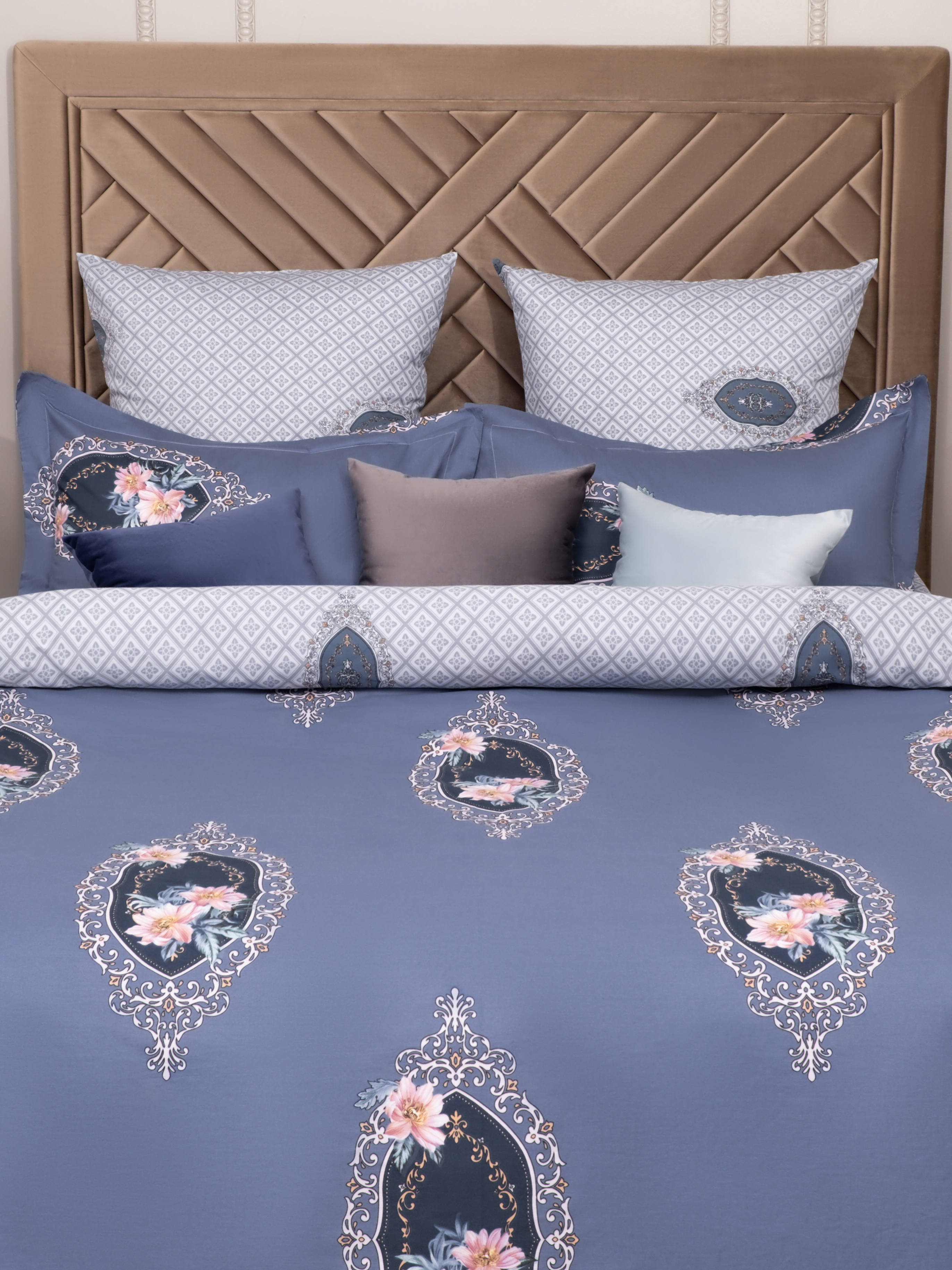 Постельное белье Arya Home Collection 2 спальное Евро комплект 200х220 Alamode Alina сатин наволочки 4 шт с евро простыней - фото 6