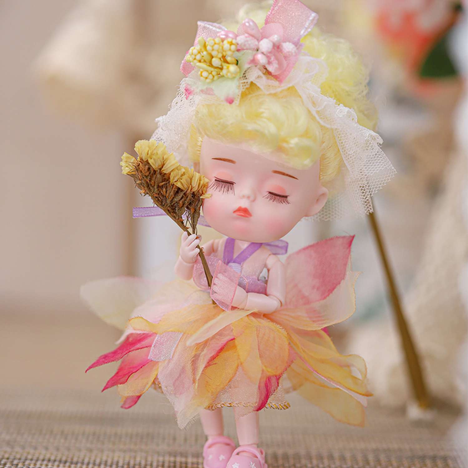 Кукла EstaBella Лилия на шарнирах коллекционная 46283520 - фото 11