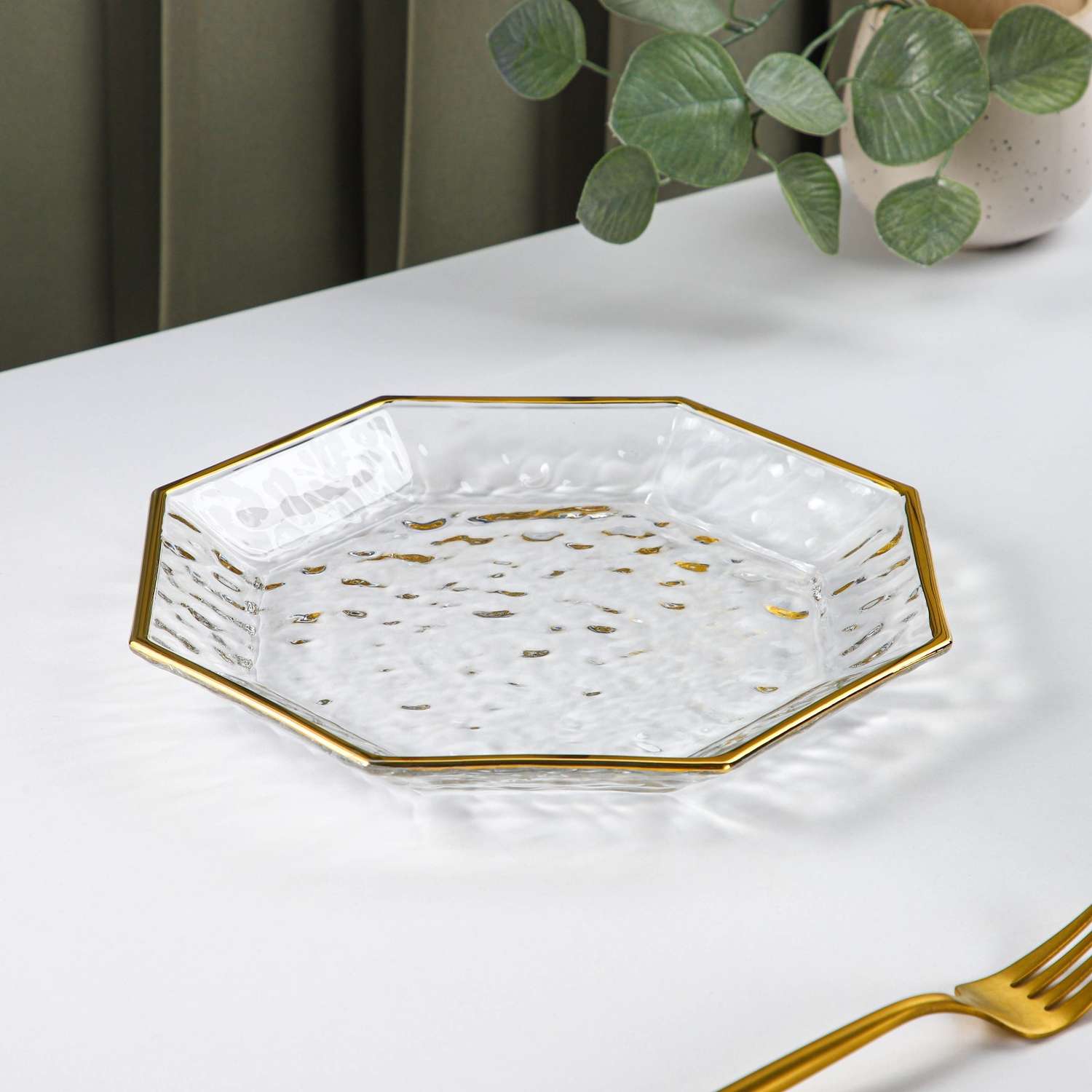 Тарелка Sima-Land стеклянная сервировочная «Иней. Золото» d=24 5 см цвет прозрачный с золотой отводкой - фото 2
