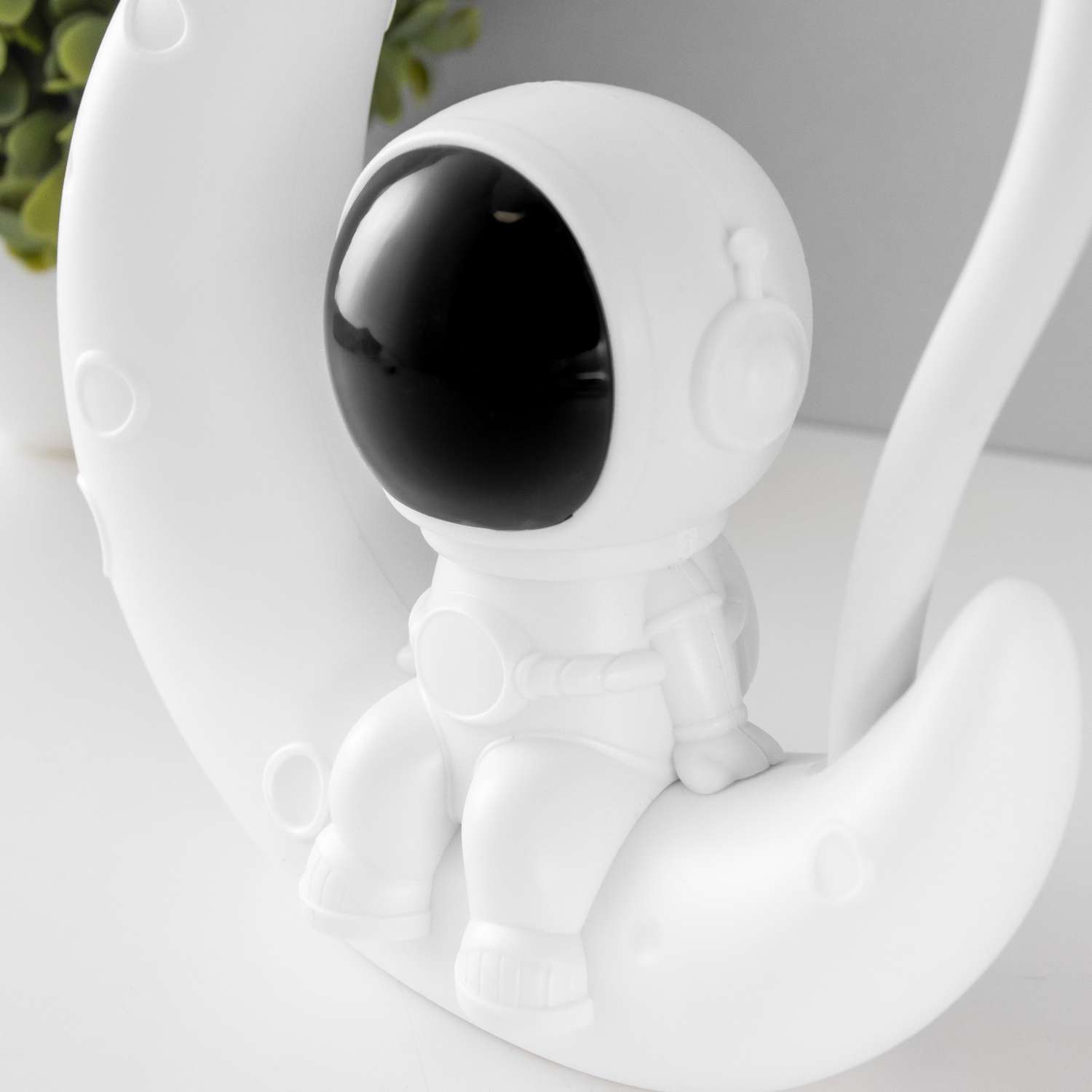 Настольная лампа Sima-Land «Астронавт на луне» LED 3Вт USB АКБ 13х5х26 см - фото 9