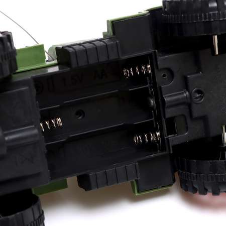 Грузовик Автоград радиоуправляемый «Военный» работает от батареек цвет зелёный